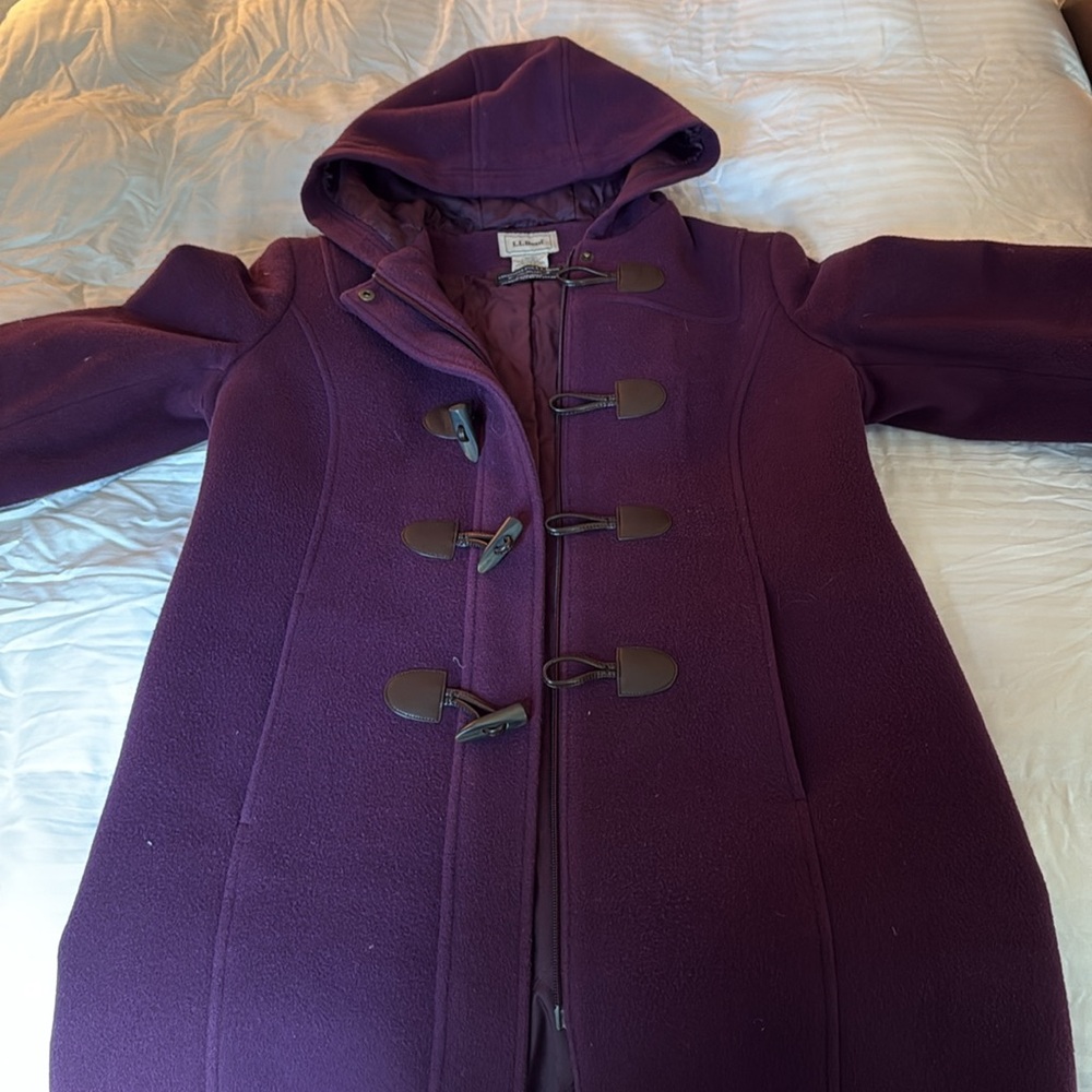 Boiled wool L. L.Bean sz 10 regular Women's Deep Purple car length coat-lined.